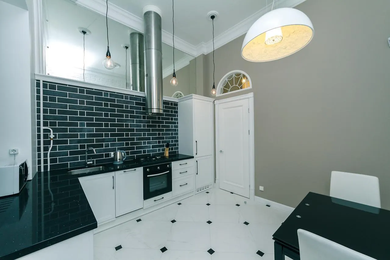 VIP apartment near Kreschatyk, 31а Pushkinska Street Киев 0*,